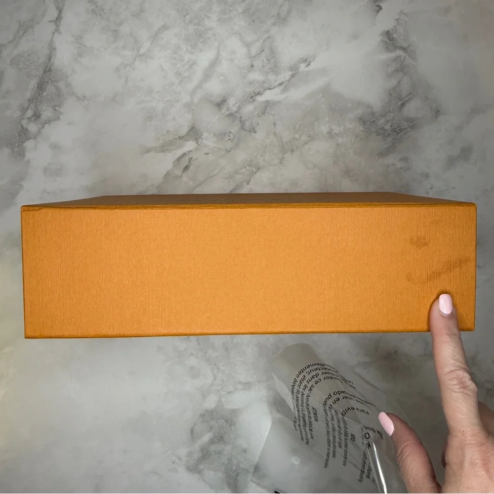 🧡 Louis Vuitton Rigid Gift Box – Empty / Packaging Only